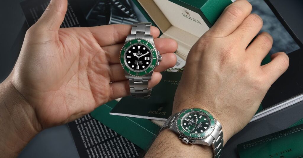 Benefits of Buying a Rolex Submariner on FintechZoom